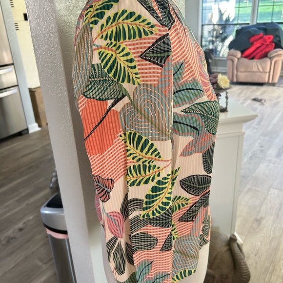 Multi-colored blouse - Picture 2 of 5